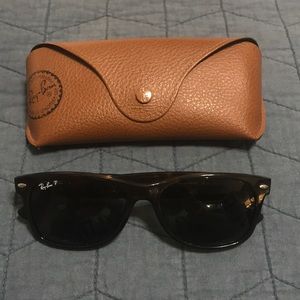 Polarized Ray-Ban Tortoise New Wayfarers